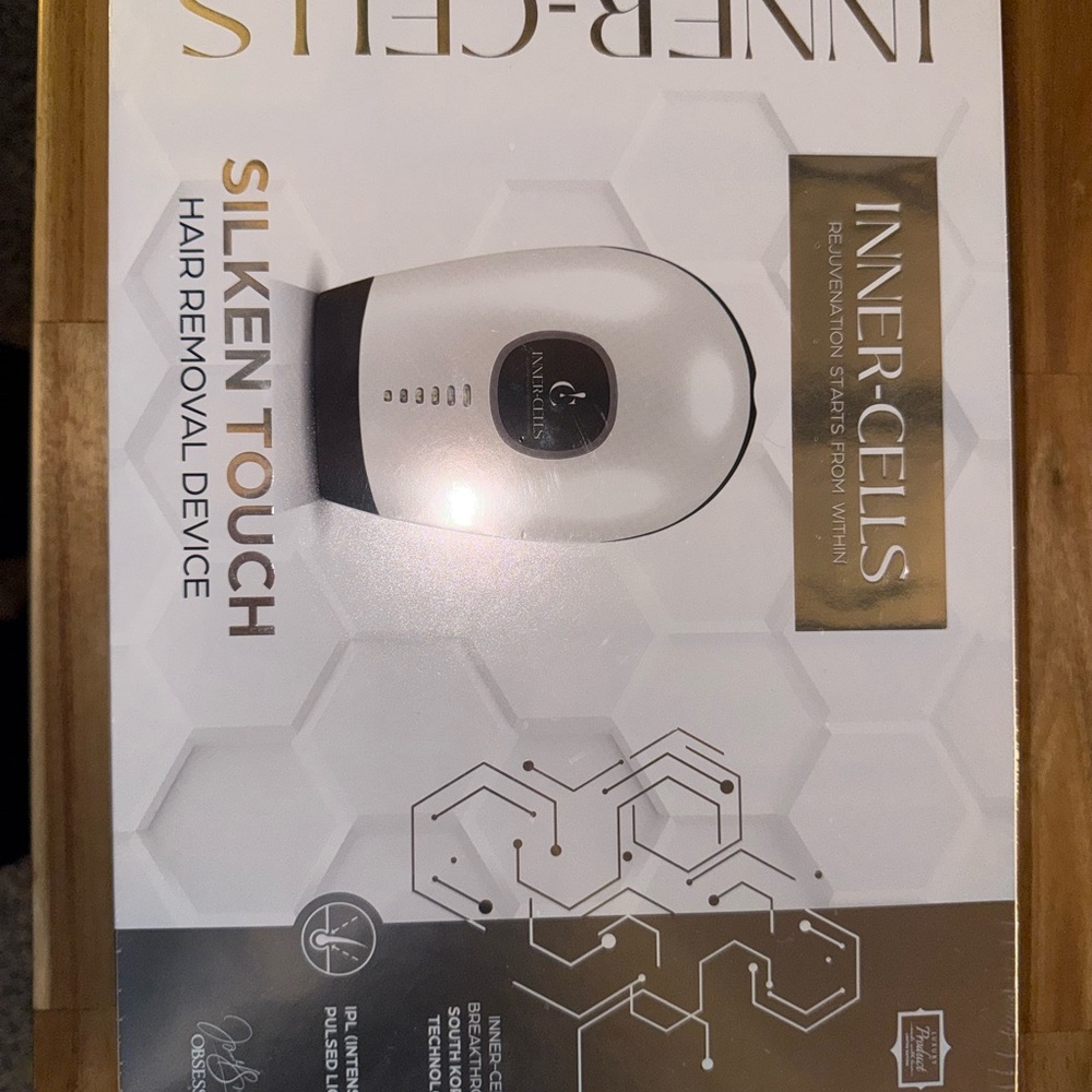 Silken Touch Hair Removal Device - White